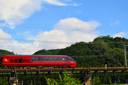 近鉄株主優待券で安く乗る！金券ショップの販売価格と特急利用のコツ