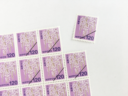 法人で切手を安く買う方法と在庫管理のポイント